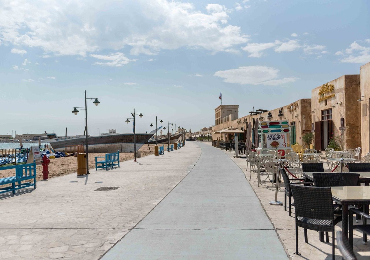 Al Wakra Souq and Desert Adventure with Lunch/Dinner